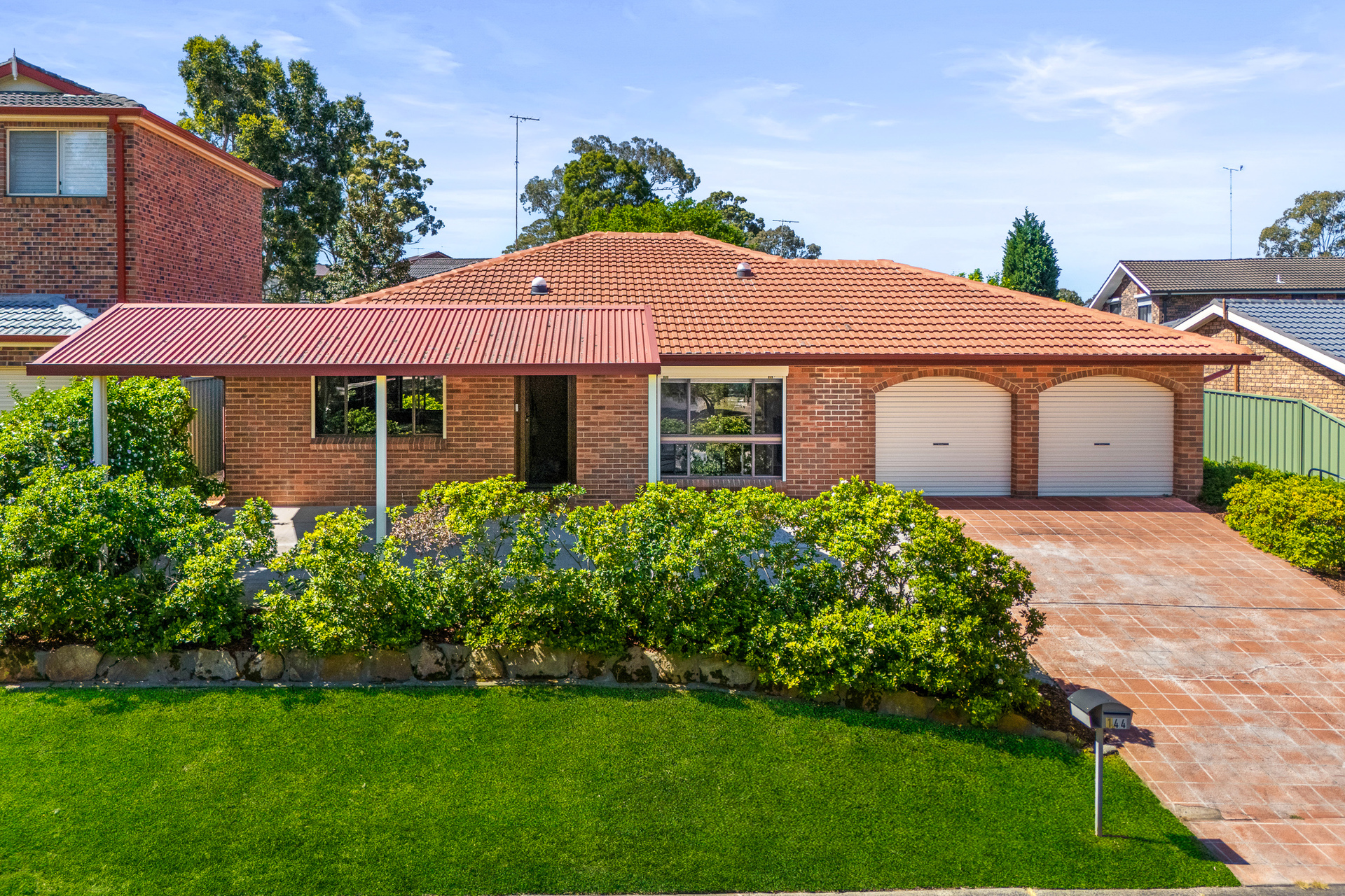 Sold - 144 Joseph Banks Drive - New Property in Kings Langley - Real Estate by Kim McChlery