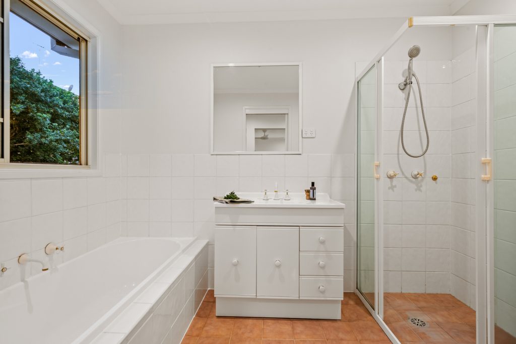 Sold - 6 Hallam Way - New Property in Cherrybrook - Real Estate by Peter Pokorny