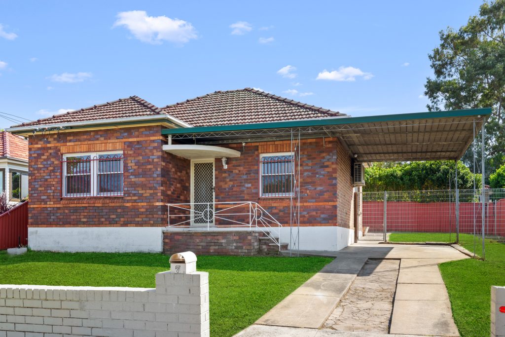 Sold - 7 Marcia Street - New Property in Toongabbie - Real Estate by Andrew Tour