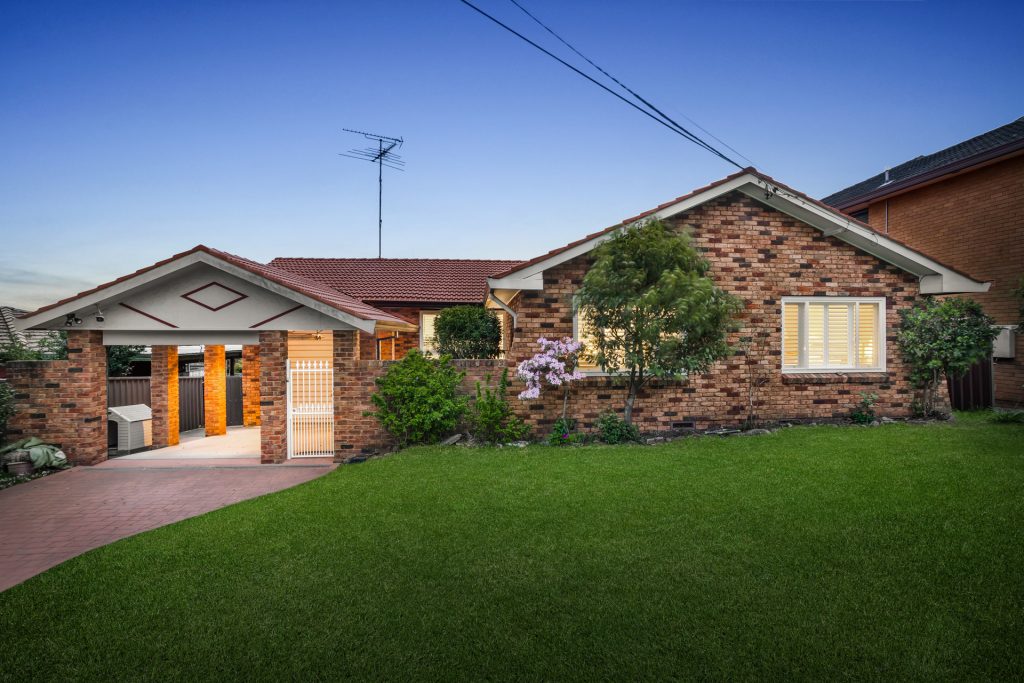 Sold - 74 Brucedale Drive - New Property in Baulkham Hills - Real Estate by Peter Pokorny