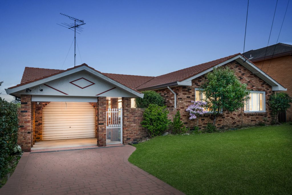 Sold - 74 Brucedale Drive - New Property in Baulkham Hills - Real Estate by Peter Pokorny
