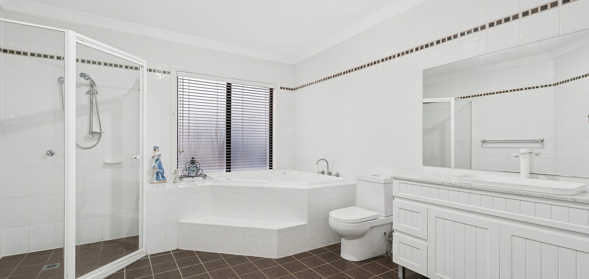 Sold - 25 Bordeaux Crescent - New Property in Castle Hill - Real Estate by