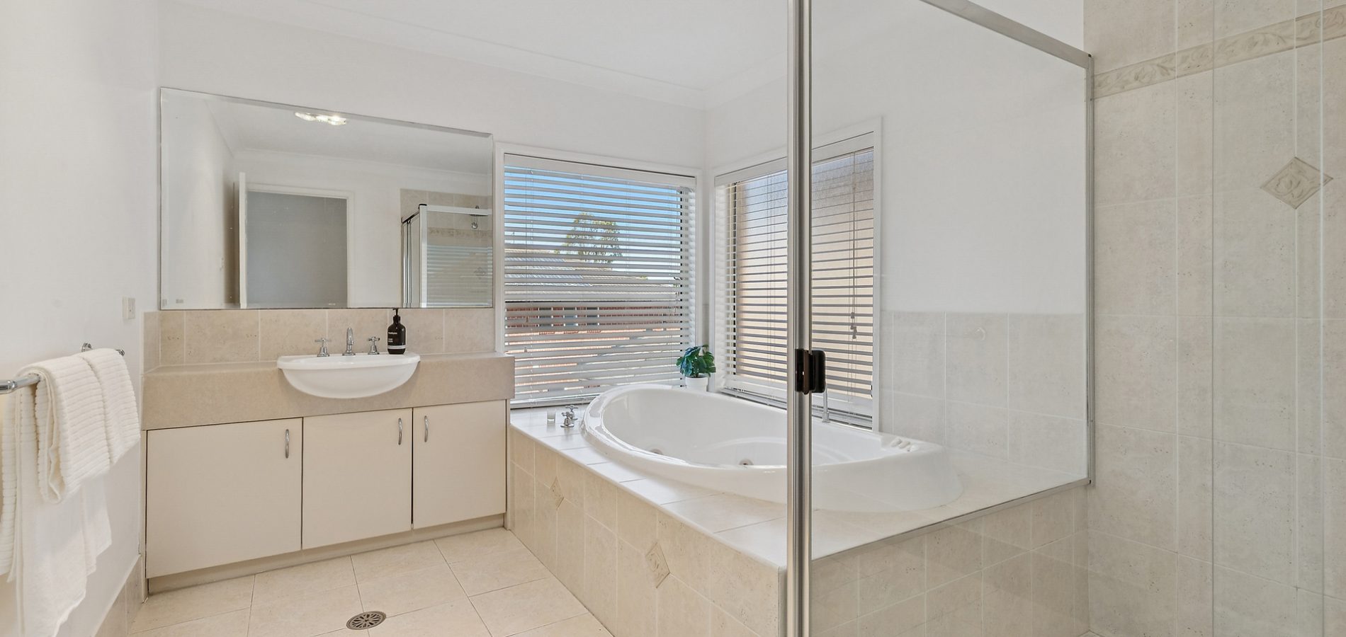 Sold - 29 Jupiter Road - New Property in Kellyville - Real Estate by 