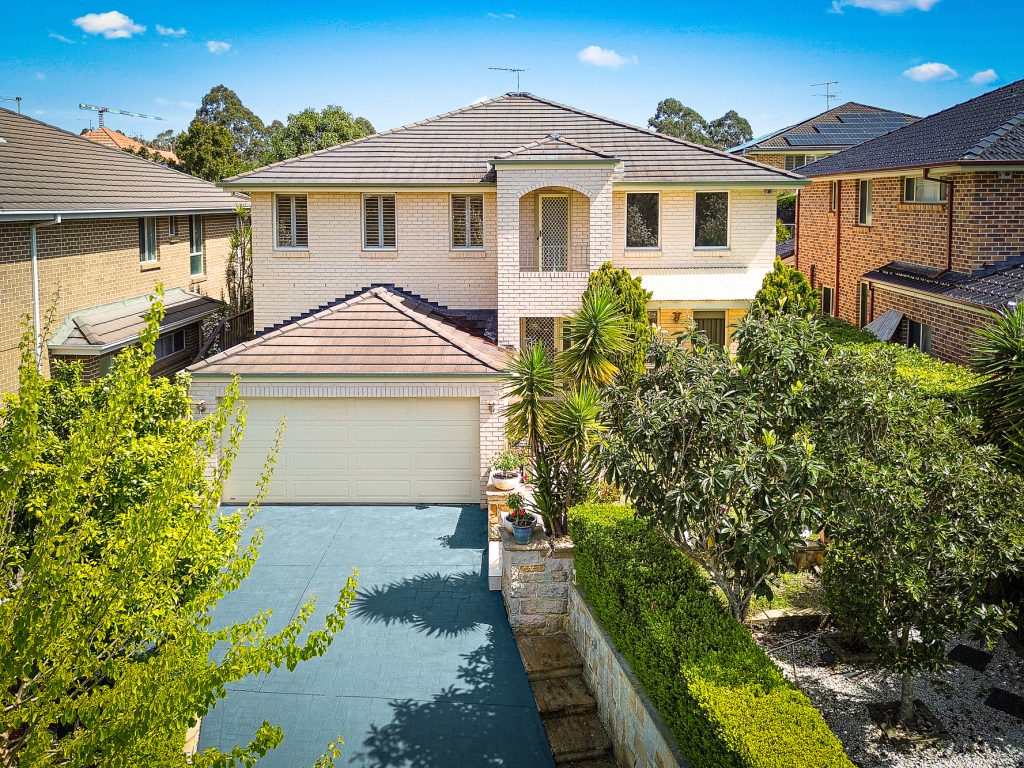 Sold - 24 Woodstream Crescent - New Property in Kellyville - Real Estate by Maree McCrorie