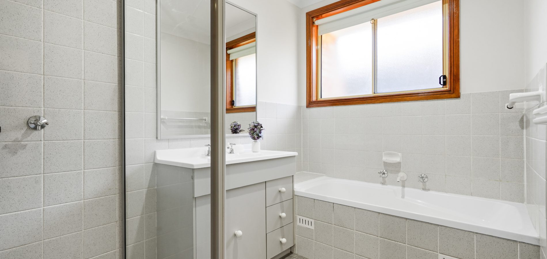 Sold - 5 Bursaria Crescent - New Property in Glenmore Park - Real Estate by Dianne Boros