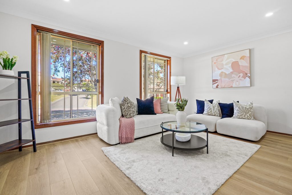 Sold - 5 Bursaria Crescent - New Property in Glenmore Park - Real Estate by Dianne Boros