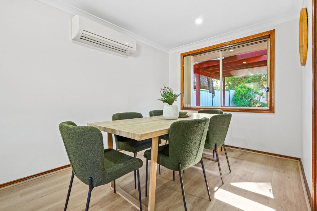 Sold - 5 Bursaria Crescent - New Property in Glenmore Park - Real Estate by Dianne Boros