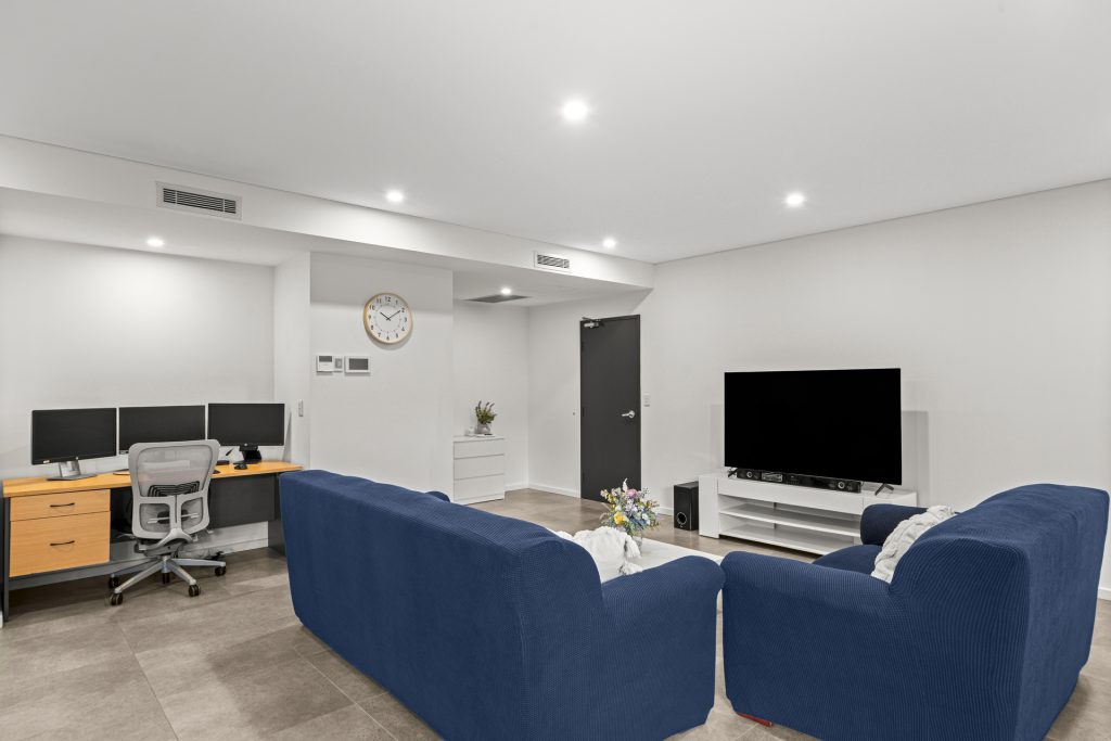 Sold - G10/2 Thorogood Boulevard - New Property in North Kellyville - Real Estate by Daniel Sarzano
