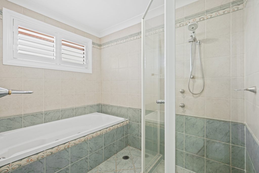 Sold - 68 Rosina Crescent - New Property in Kings Langley - Real Estate by Kim McChlery