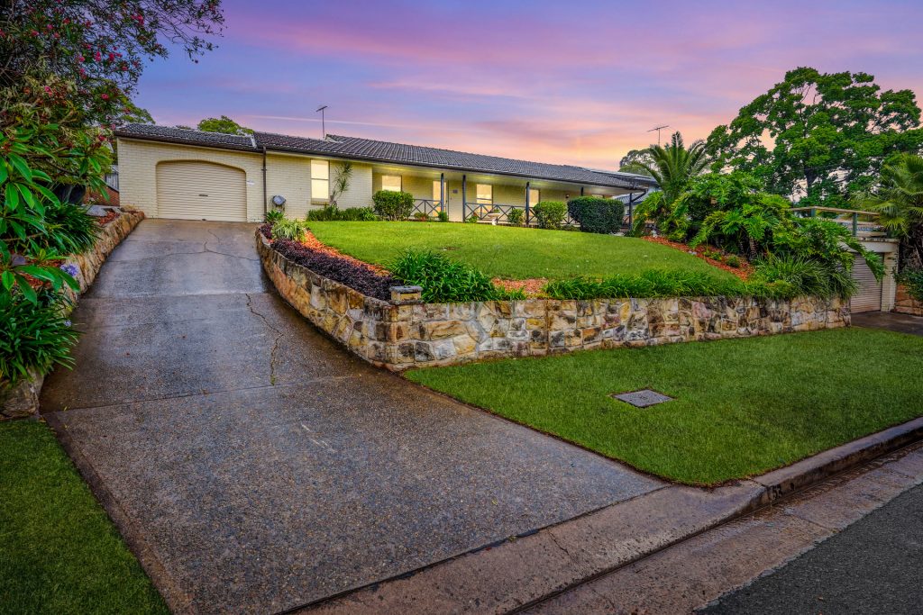 Sold - 53 Brucedale Drive - New Property in Baulkham Hills - Real Estate by Peter Pokorny