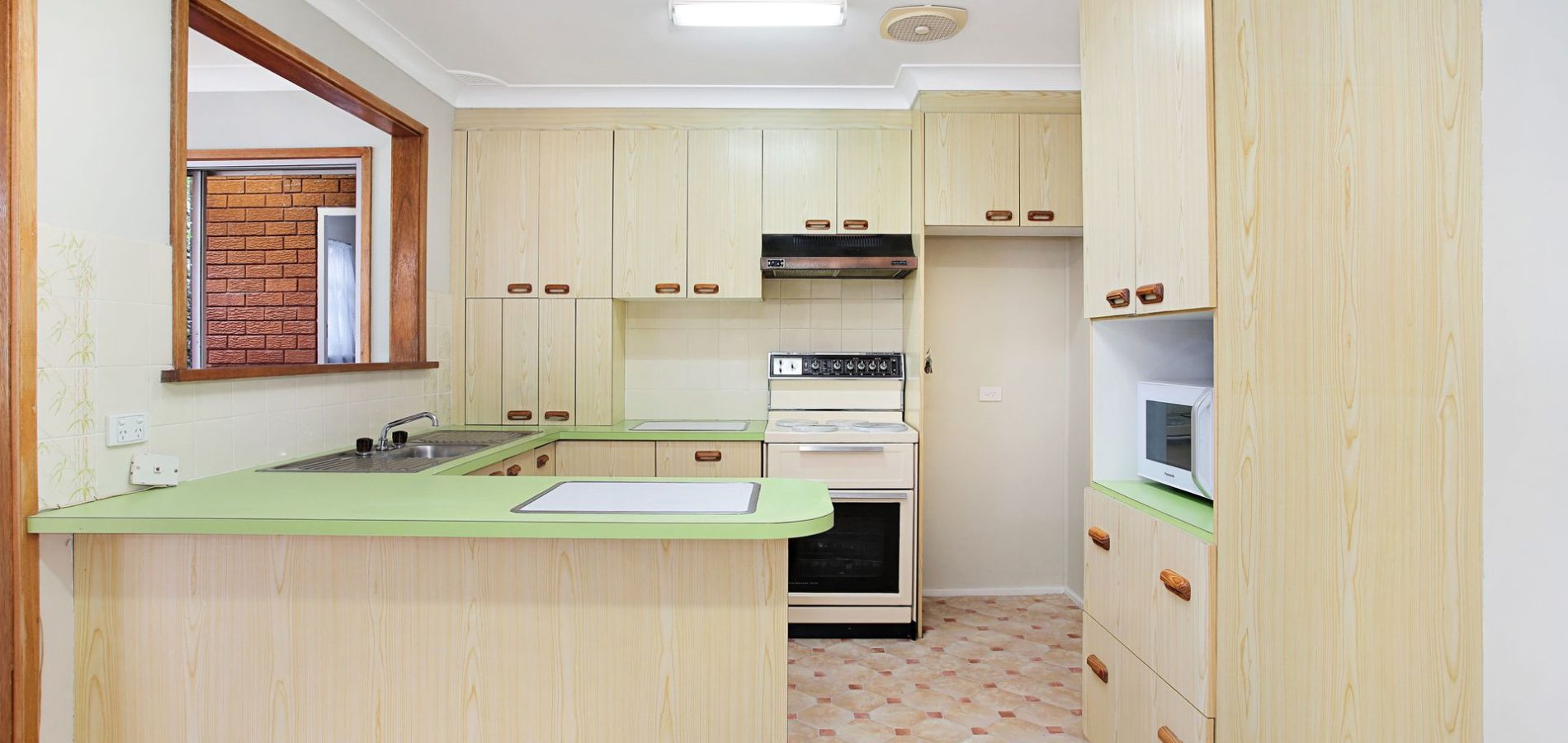 Sold - 34 Oldfield Road - New Property in Seven Hills - Real Estate by Joel Hollings