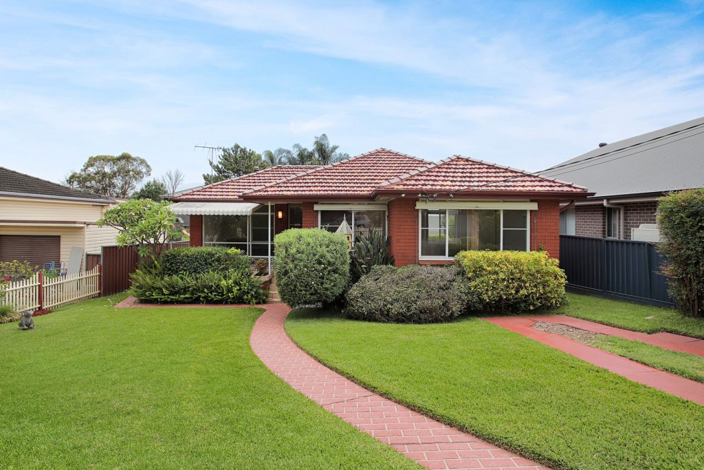 Sold - 34 Oldfield Road - New Property in Seven Hills - Real Estate by Joel Hollings