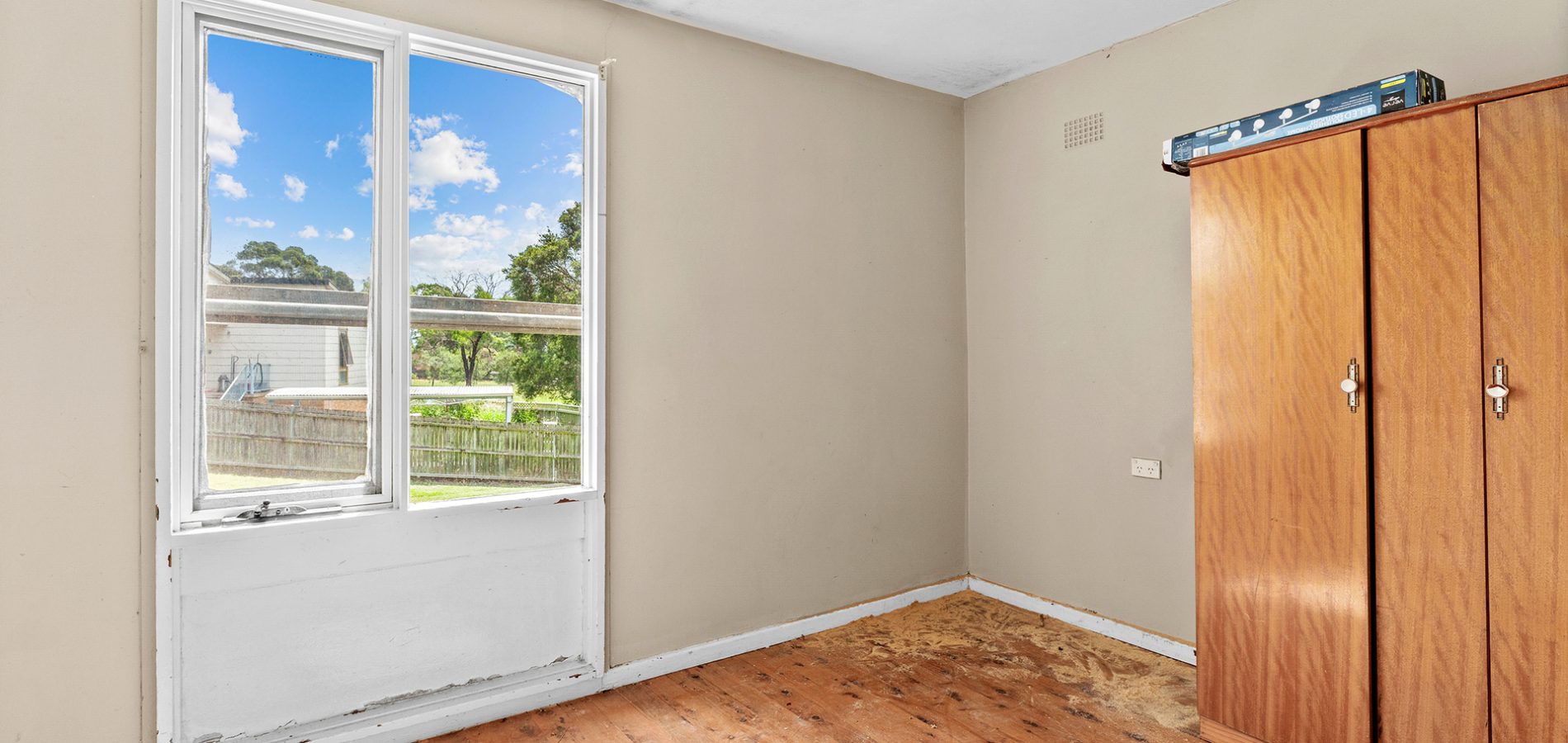 Sold - 655 & 655A Luxford Road - New Property in Bidwill - Real Estate by Peter Sutherland