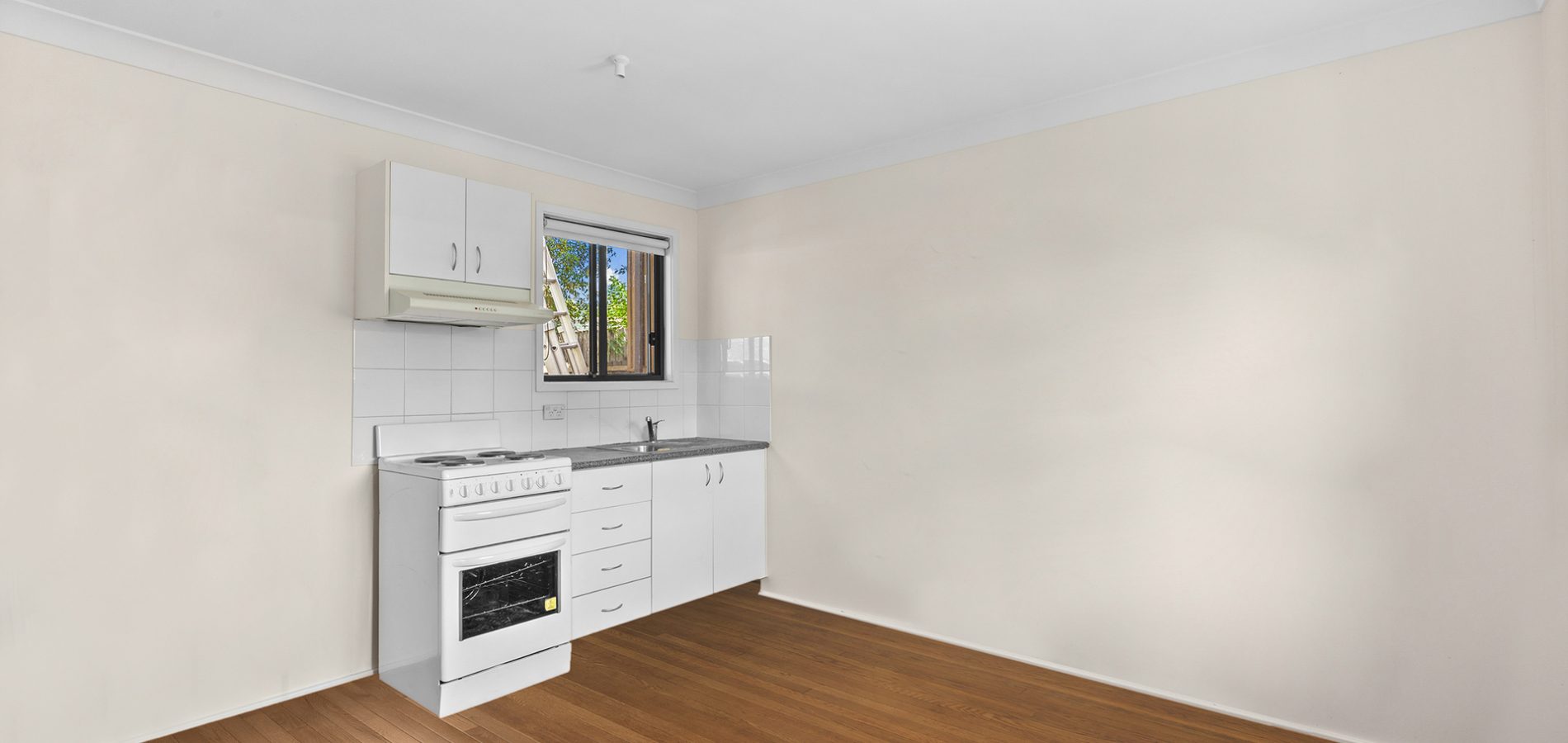 Sold - 655 & 655A Luxford Road - New Property in Bidwill - Real Estate by Peter Sutherland