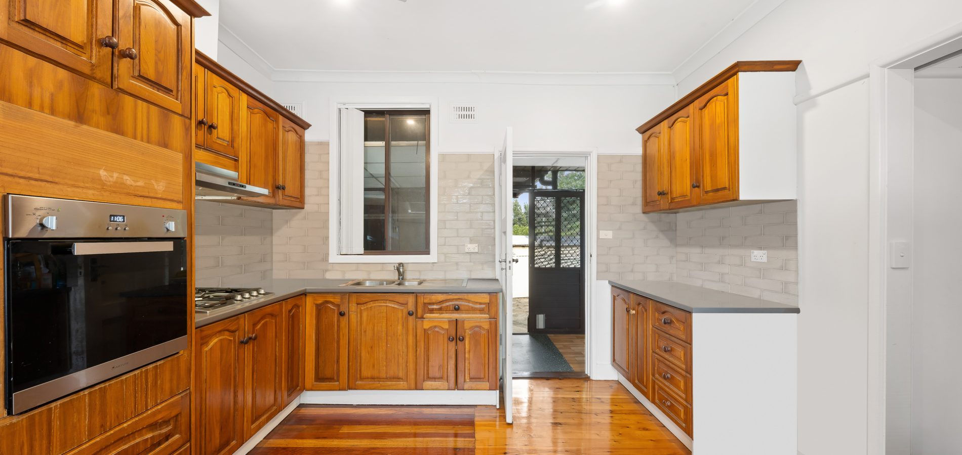 Sold - 46 Janice Street - New Property in Seven Hills - Real Estate by Joel Hollings
