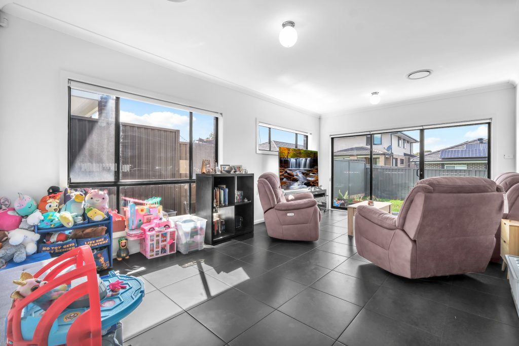 Sold - 8 Foxall Street - New Property in Grantham Farm - Real Estate by Julie Grigg