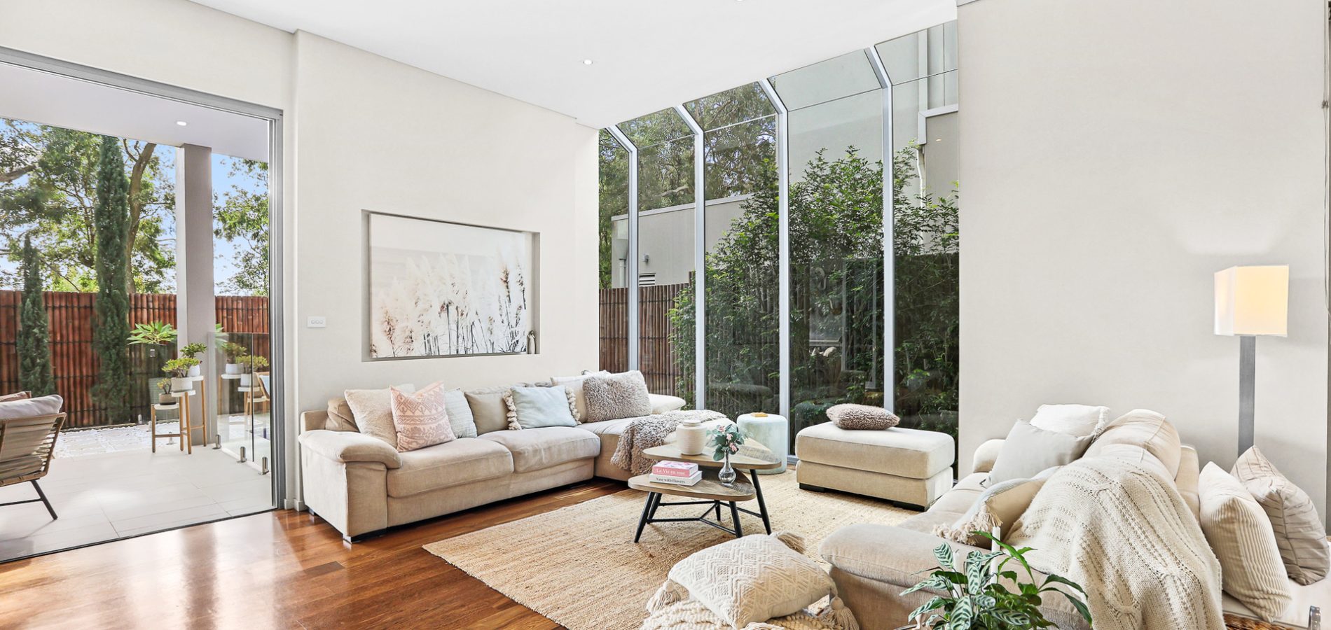 Sold - 10 The Pointe - New Property in Bella Vista - Real Estate by Maree McCrorie