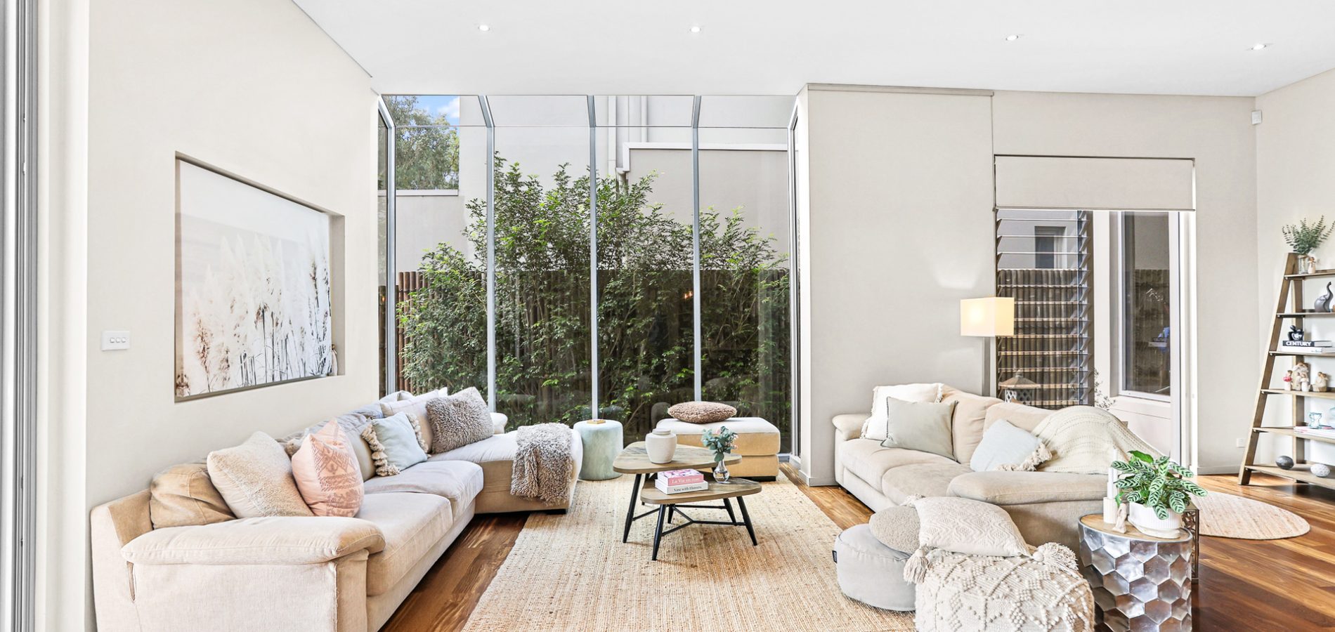 Sold - 10 The Pointe - New Property in Bella Vista - Real Estate by Maree McCrorie