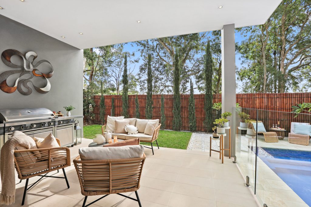 Sold - 10 The Pointe - New Property in Bella Vista - Real Estate by Maree McCrorie