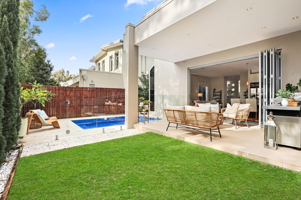 Sold - 10 The Pointe - New Property in Bella Vista - Real Estate by Maree McCrorie
