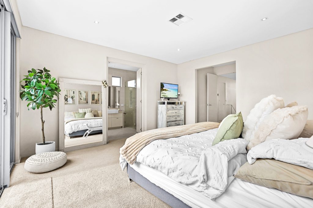 Sold - 10 The Pointe - New Property in Bella Vista - Real Estate by Maree McCrorie