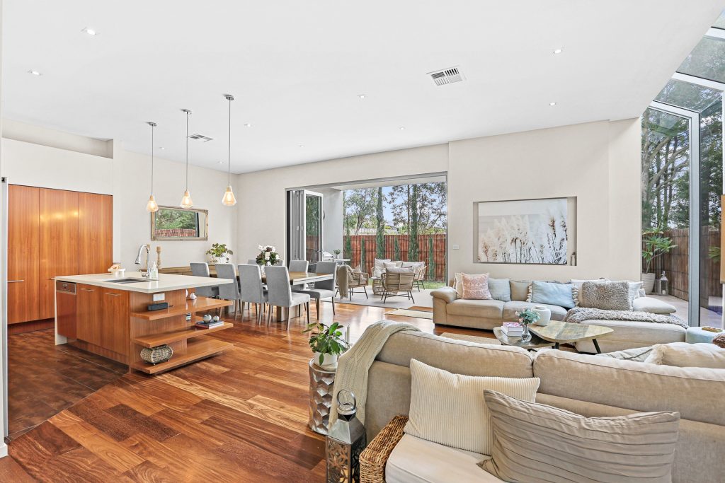 Sold - 10 The Pointe - New Property in Bella Vista - Real Estate by Maree McCrorie