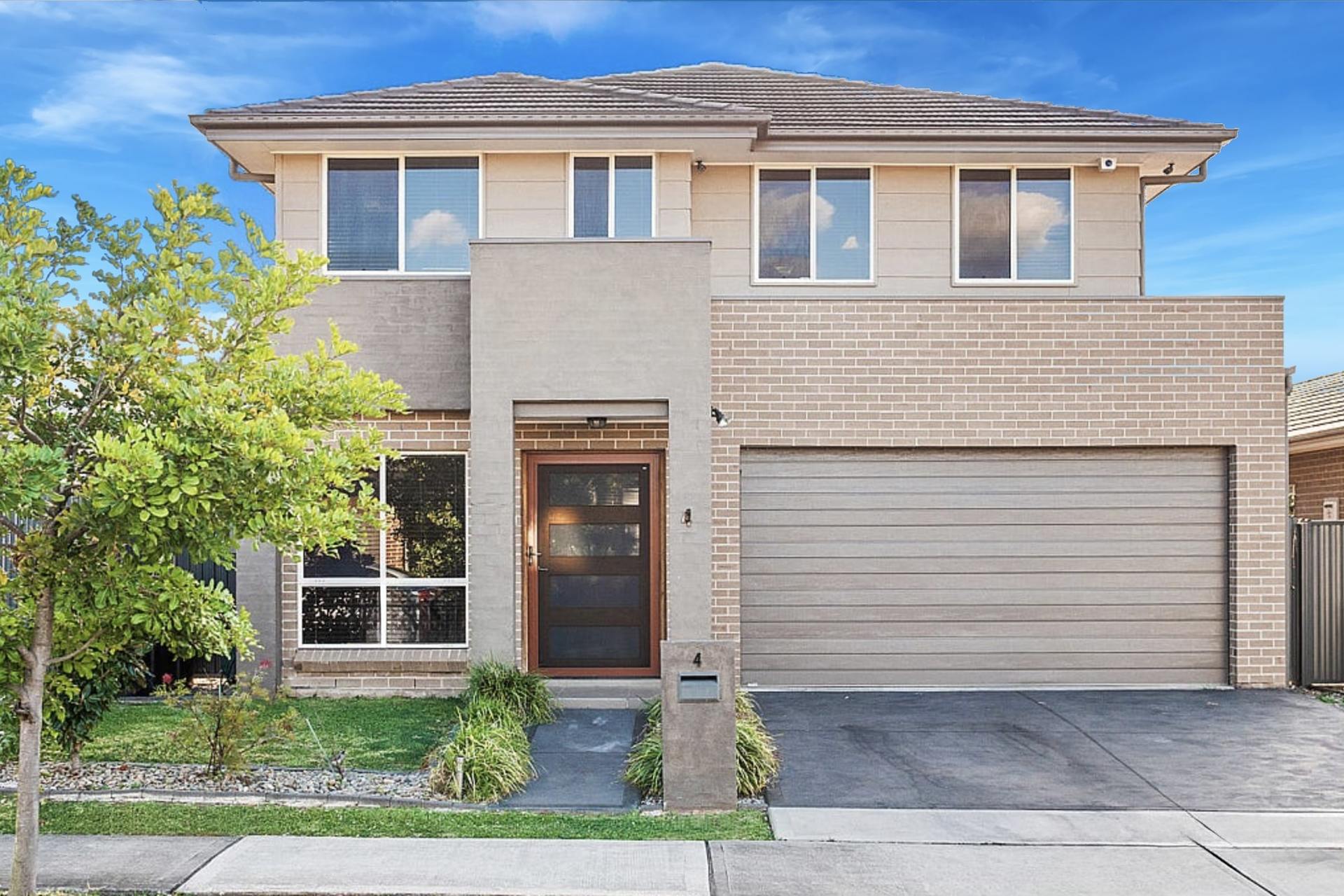 Sold - 4 Protea Way - New Property in Jordan Springs - Real Estate by Deepak Gaur