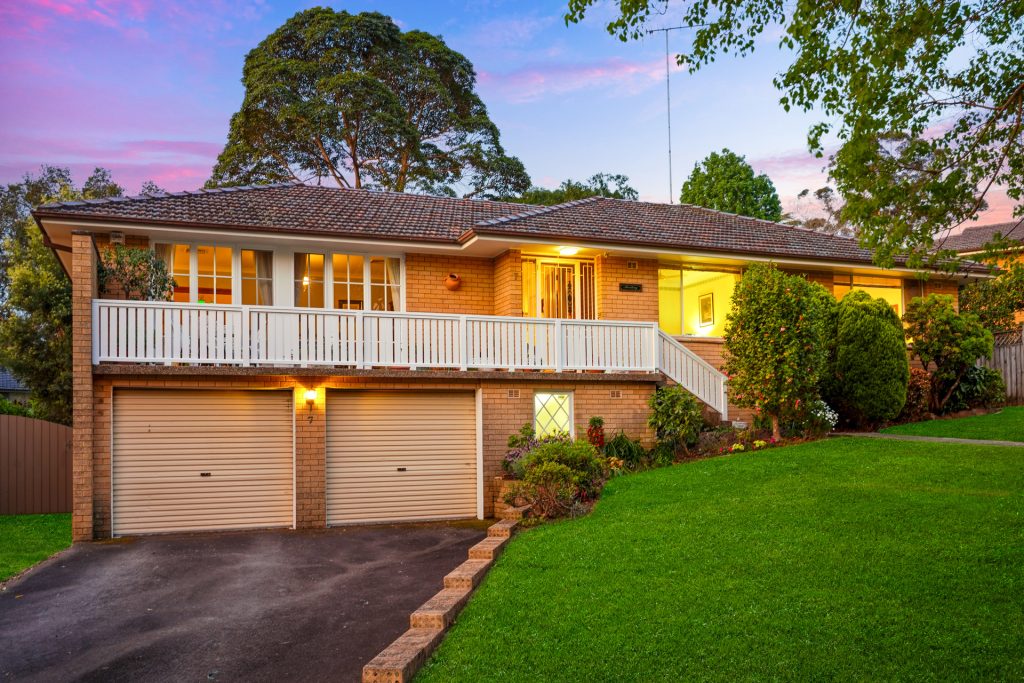 Sold - 7 Serina Avenue - New Property in Castle Hill - Real Estate by Peter Pokorny
