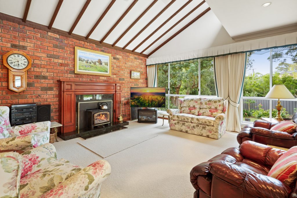 Sold - 7 Serina Avenue - New Property in Castle Hill - Real Estate by Peter Pokorny