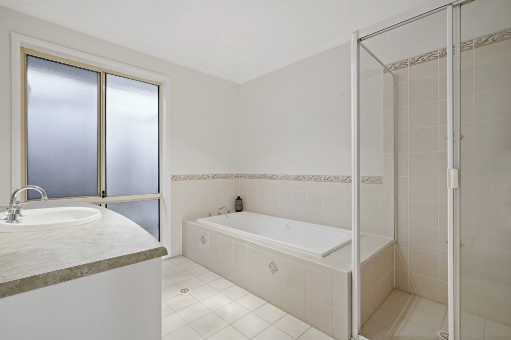 Sold - 23 Hungerford Drive - New Property in Glenwood - Real Estate by Peter Pokorny