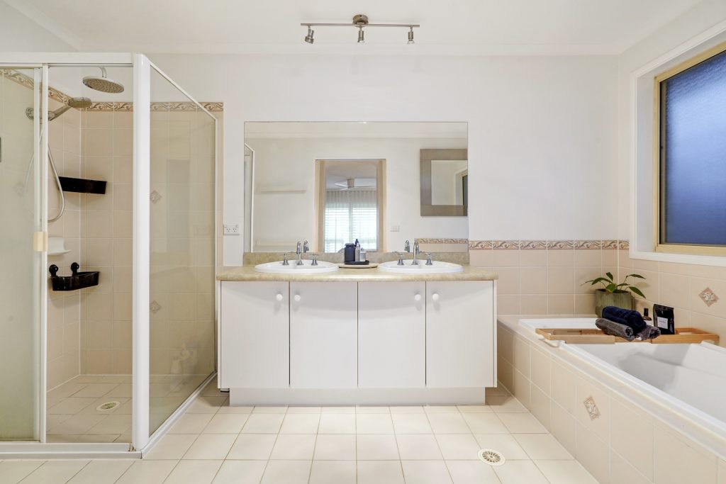 Sold - 23 Hungerford Drive - New Property in Glenwood - Real Estate by Peter Pokorny