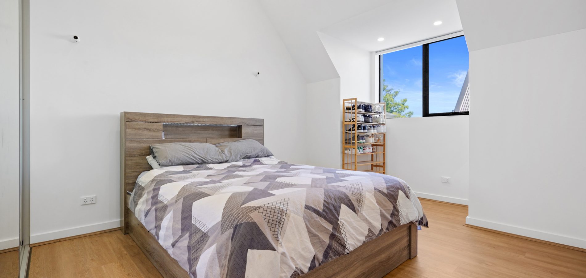 Sold - 11/530 Great Western Highway - New Property in Pendle Hill - Real Estate by Amit Nayak