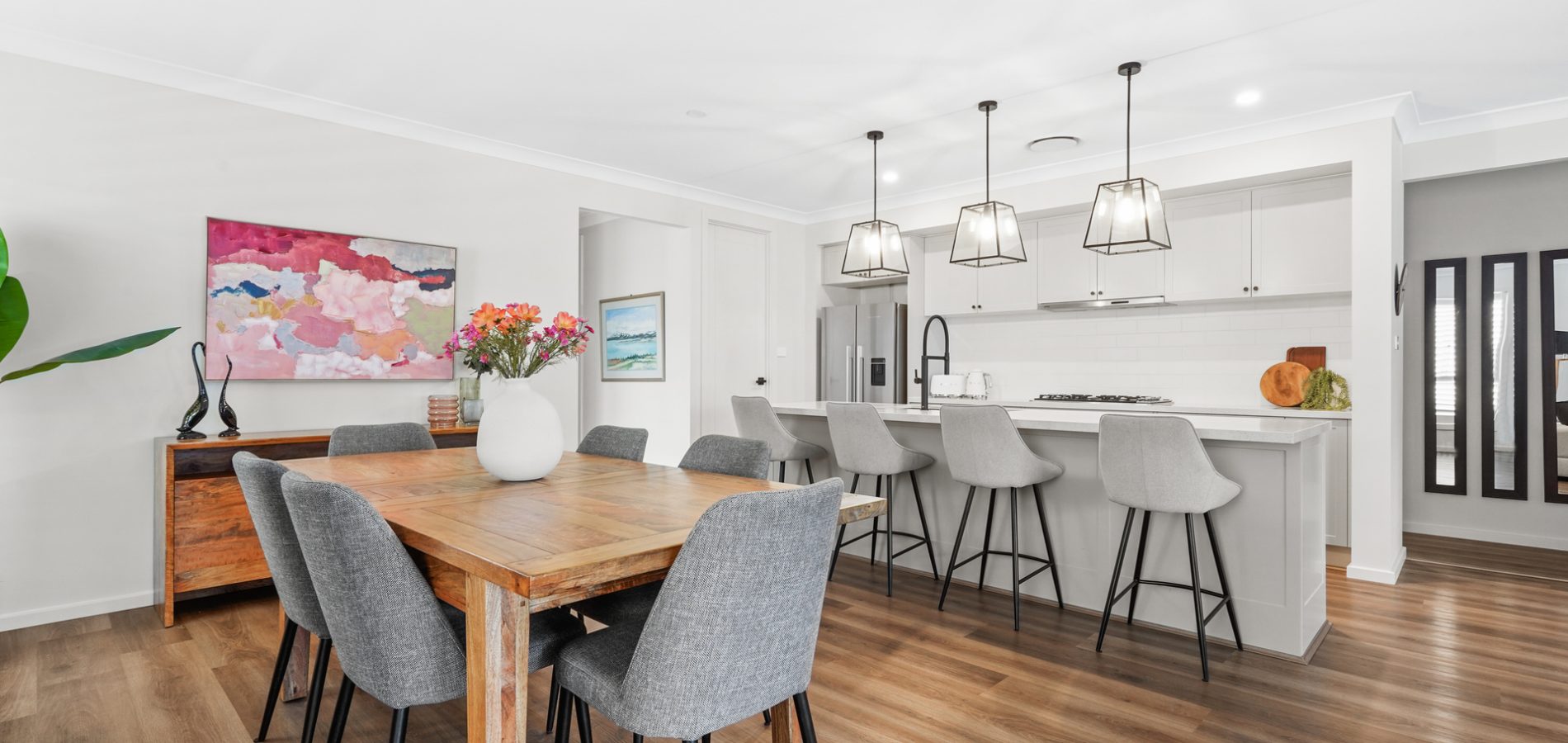 Sold - 15 Ventasso Street - New Property in Box Hill - Real Estate by Ryan Hawes