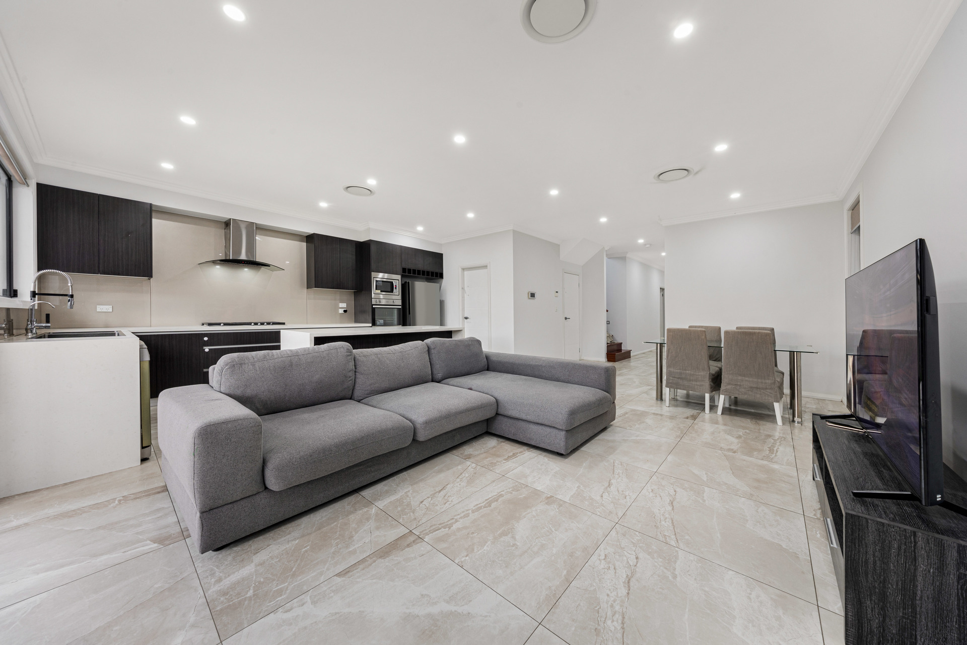 Sold - 6 Alumuna Circuit - New Property in Jordan Springs - Real Estate by Deepak Gaur
