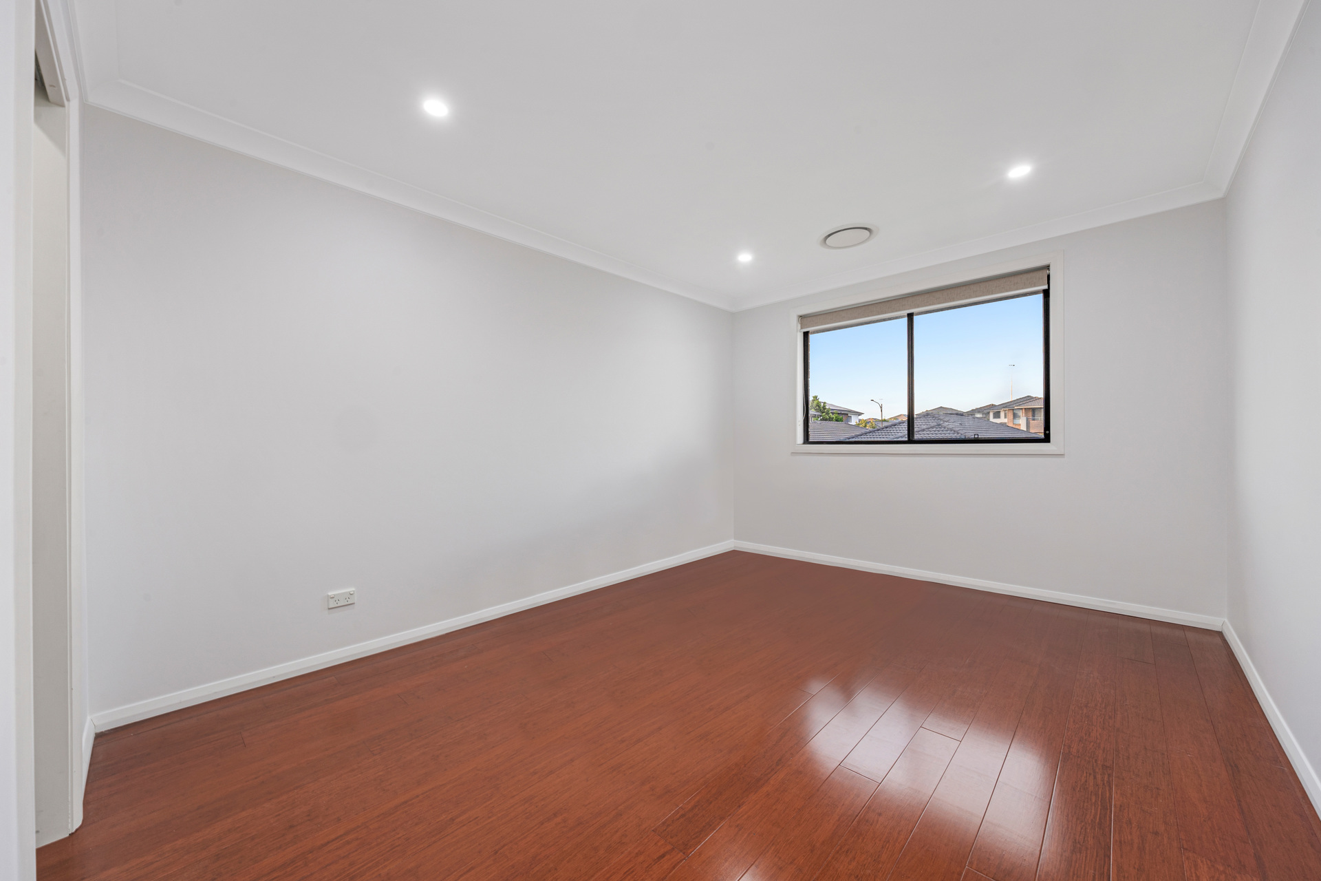 Sold - 6 Alumuna Circuit - New Property in Jordan Springs - Real Estate by Deepak Gaur