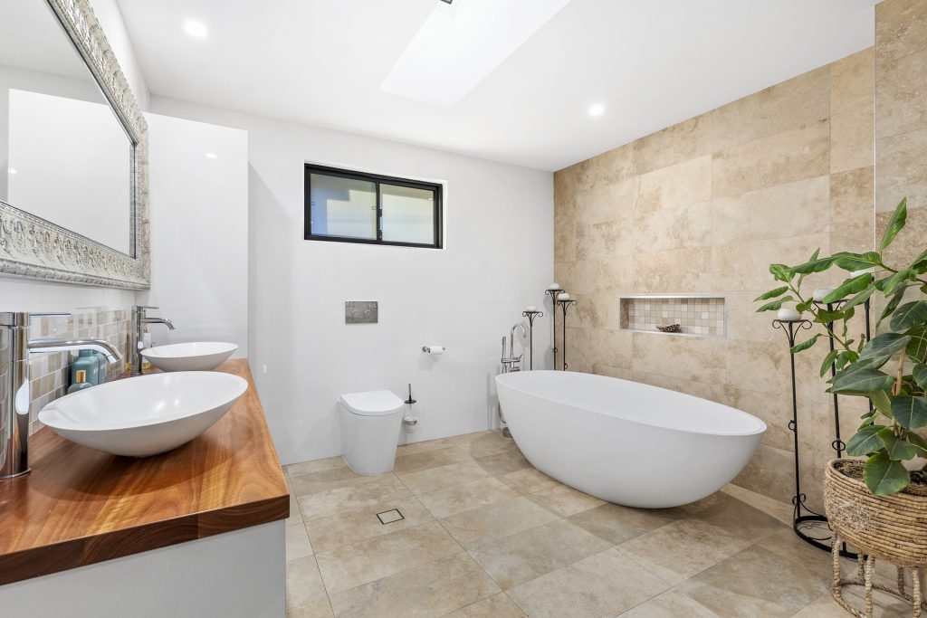 Sold - 720A Old Northern Road - New Property in Dural - Real Estate by Elise Lau