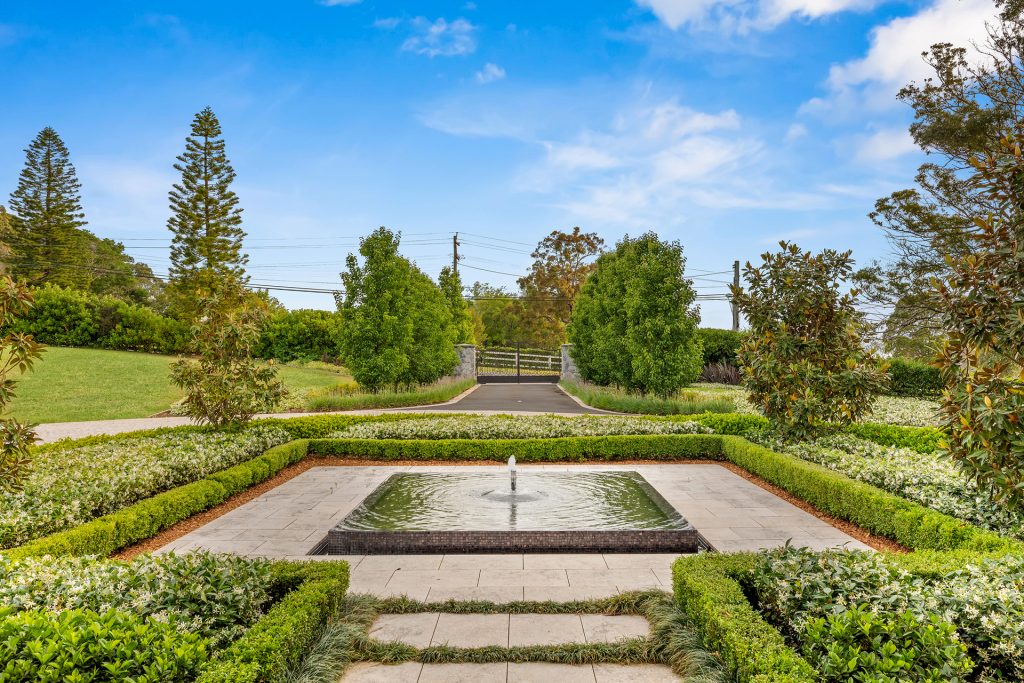 Sold - 5 Cranstons Road - New Property in Middle Dural - Real Estate by Louis Stapleton