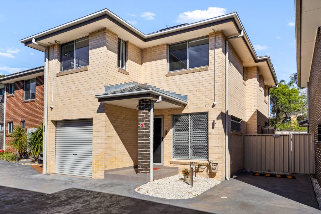2/27 Valeria Street, Toongabbie