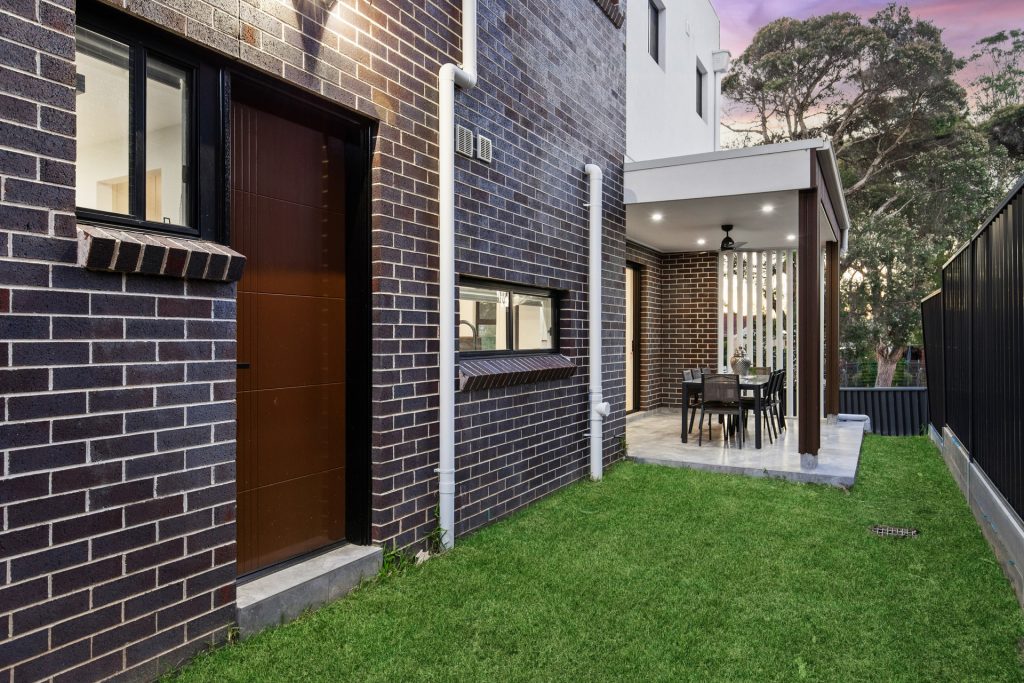 Sold - 6 Canton Street - New Property in Kings Park - Real Estate by Cindy Luu
