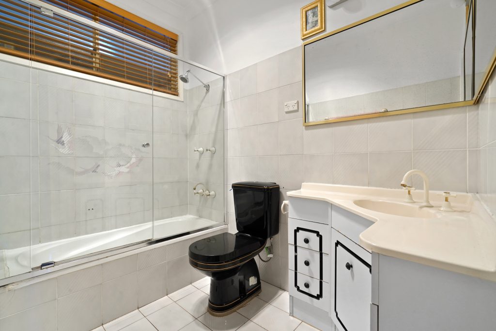 Sold - 177 Toongabbie Road - New Property in Toongabbie - Real Estate by Jen Anderson
