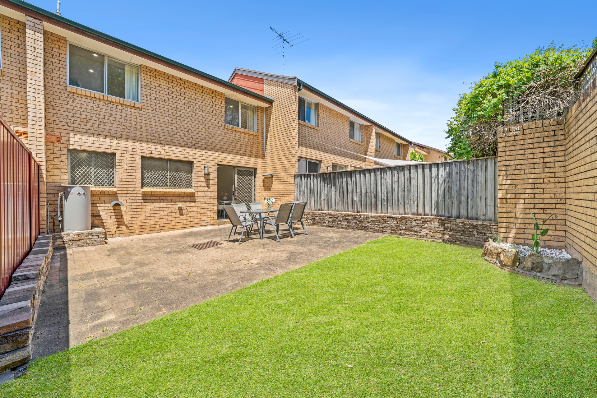 Sold - 3/11-15 King Street - New Property in Parramatta - Real Estate by Team Aaron X Rowan