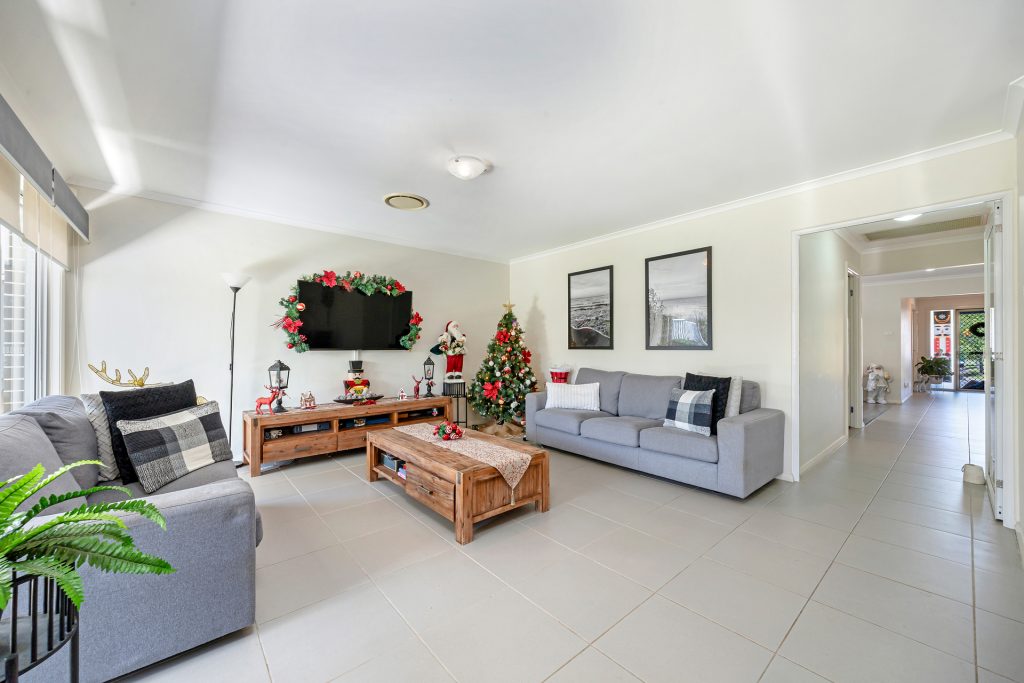 Sold - 9 Cordyline Loop - New Property in Jordan Springs - Real Estate by Deepak Gaur