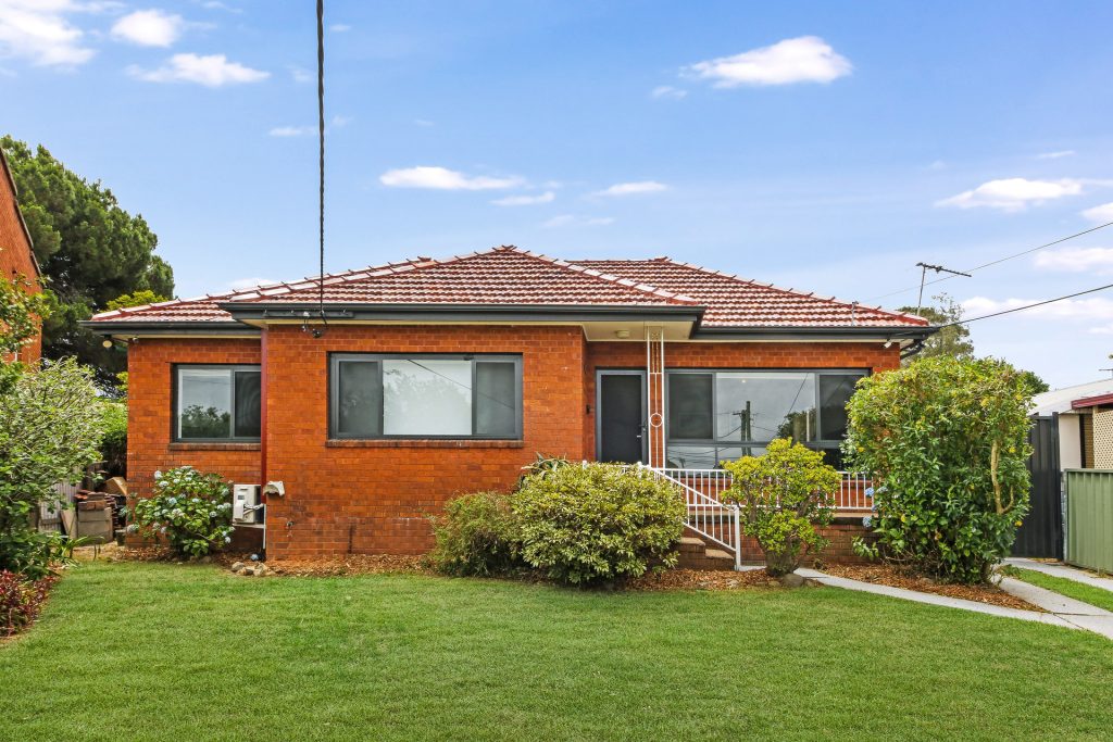 Sold - 6 Comber Crescent - New Property in Pendle Hill - Real Estate by Amit Nayak