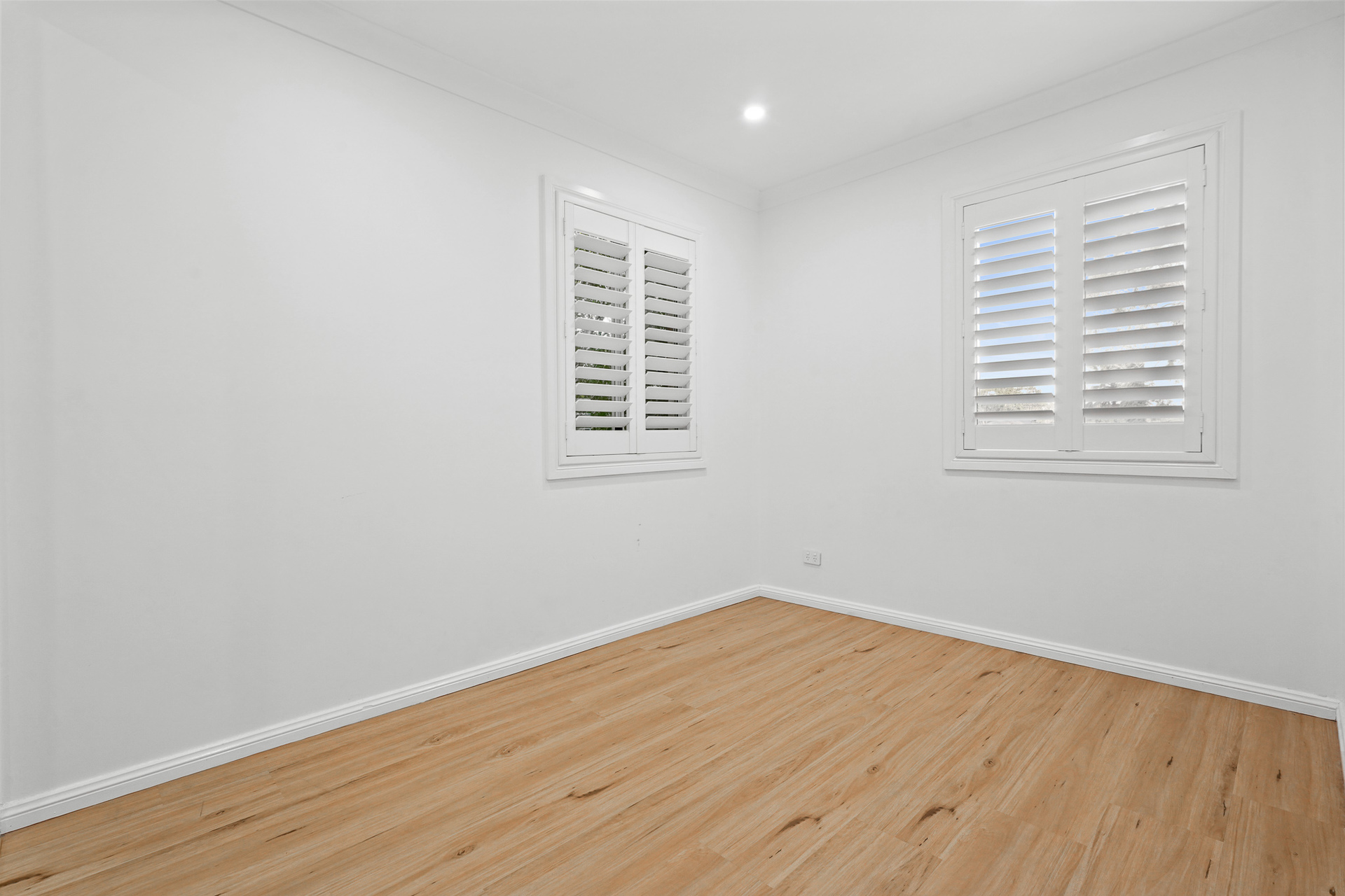Sold - 192 James Cook Drive - New Property in Kings Langley - Real Estate by Kim McChlery