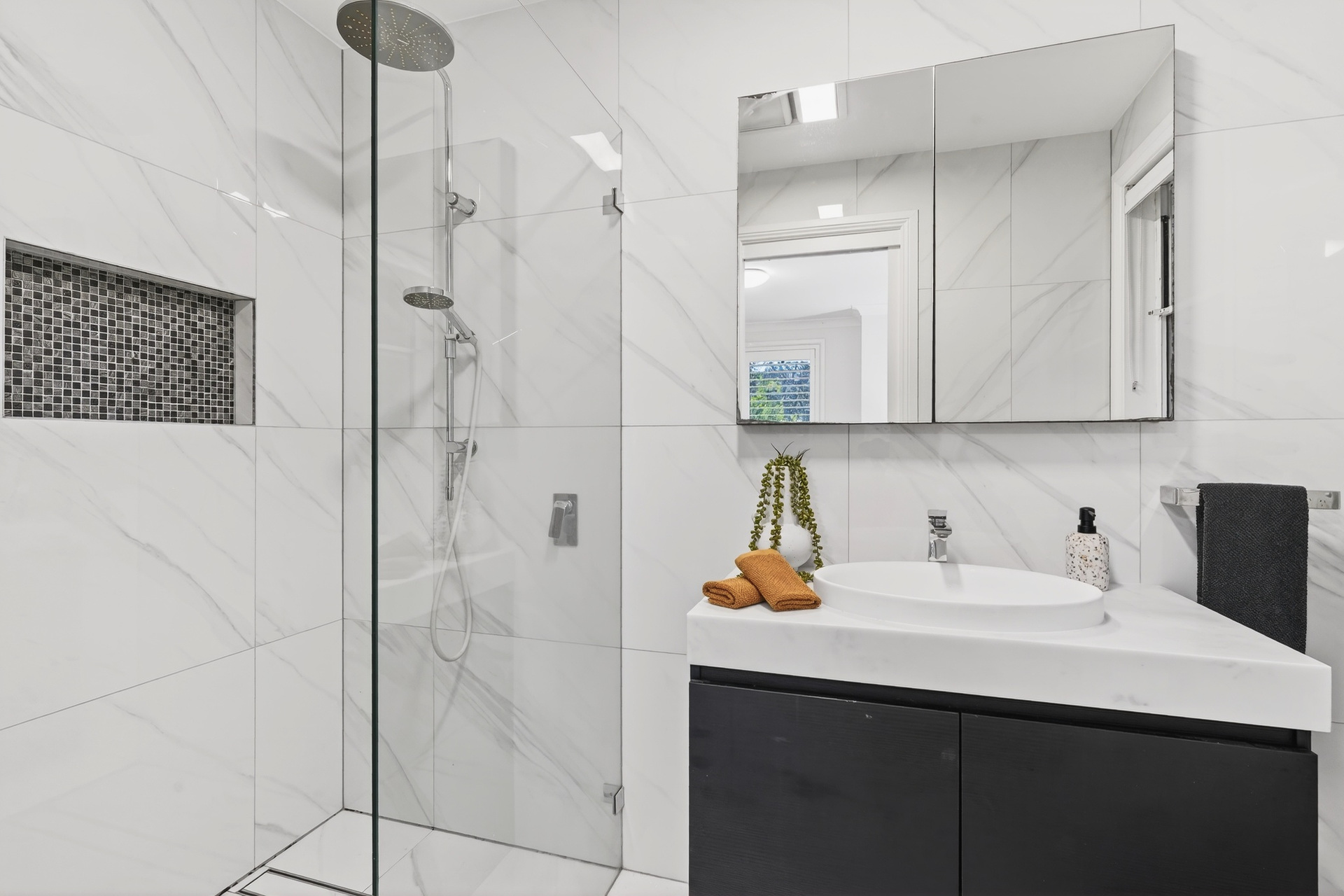 Sold - 4 Hawkridge Place - New Property in Dural - Real Estate by Danielle McLoughlin