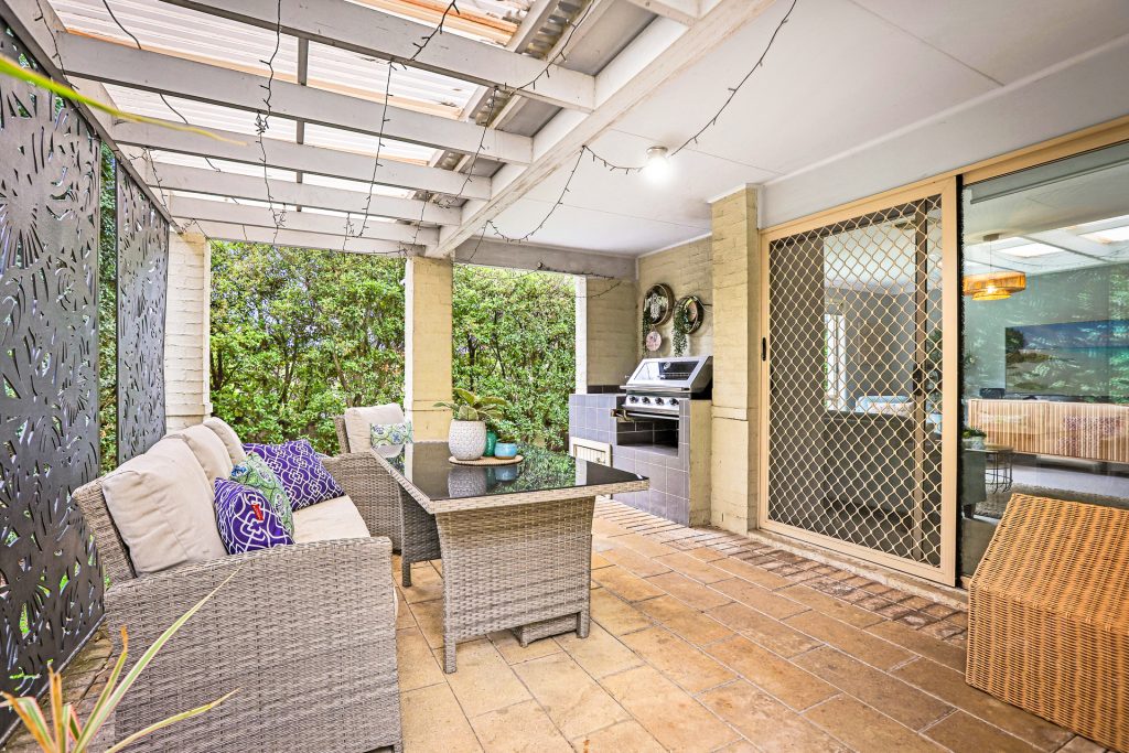 Sold - 11 Greyfriar Place - New Property in Kellyville - Real Estate by Maree McCrorie
