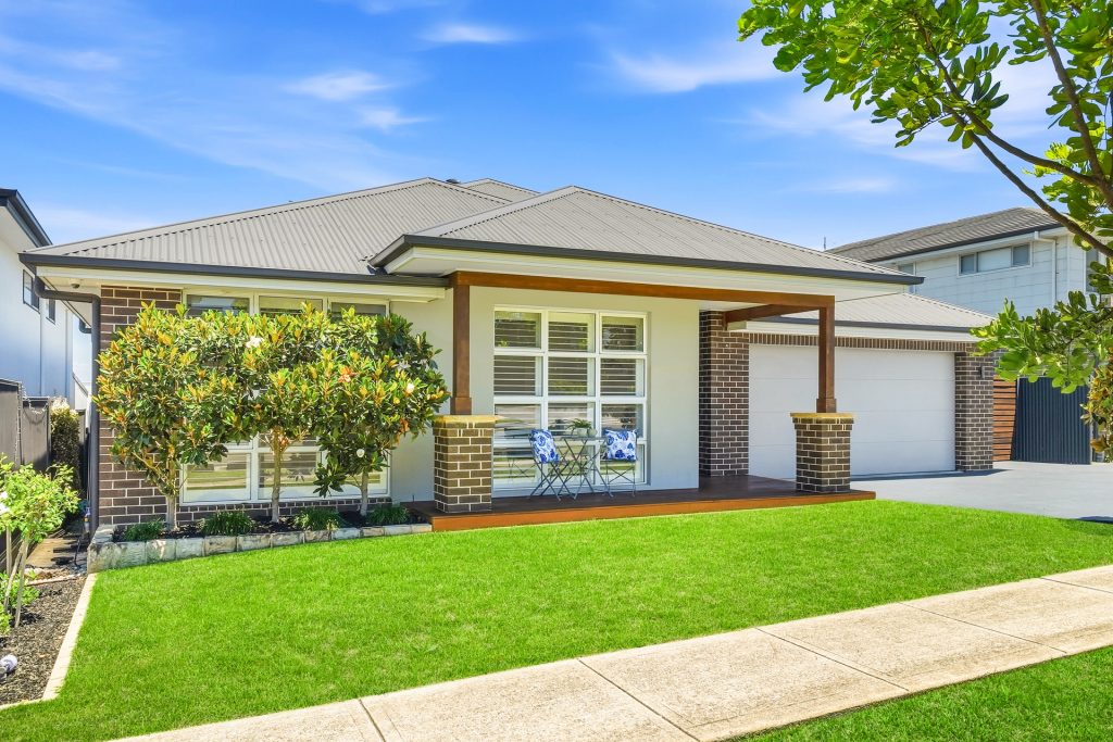 Sold - 22 Mowbray Circuit - New Property in North Kellyville - Real Estate by Stephen Lord