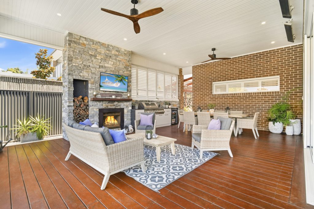 Sold - 22 Mowbray Circuit - New Property in North Kellyville - Real Estate by Stephen Lord