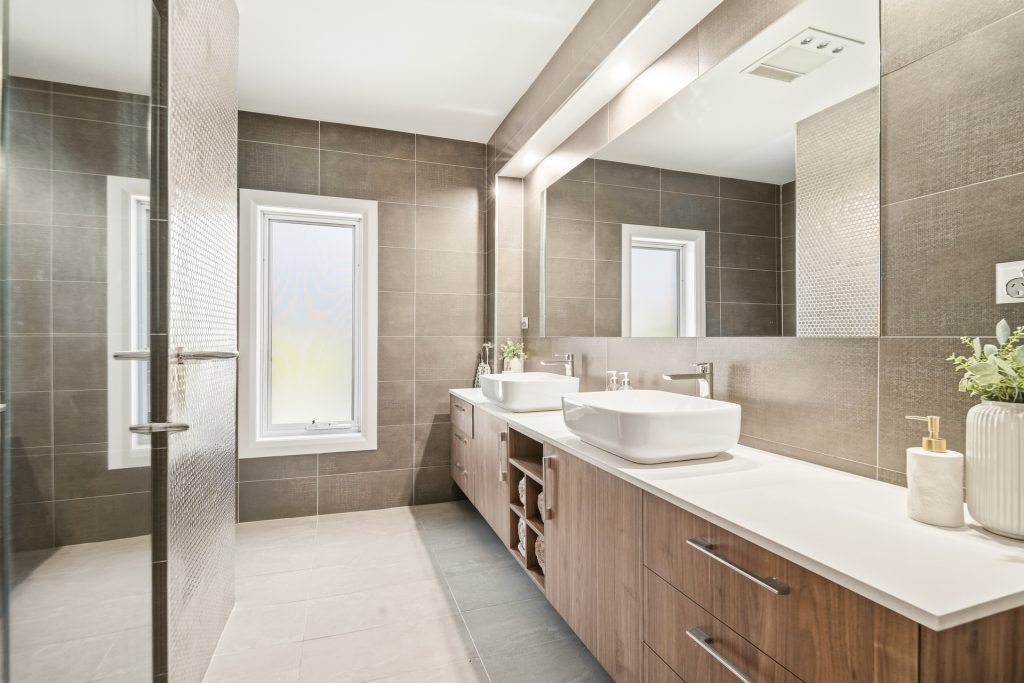 Sold - 22 Mowbray Circuit - New Property in North Kellyville - Real Estate by Stephen Lord