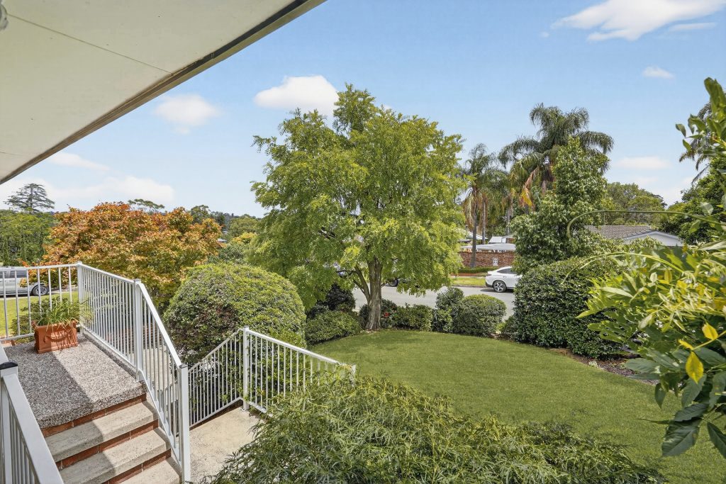 Sold - 12 Deptford Avenue - New Property in Kings Langley - Real Estate by Kim McChlery